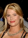 Kristy Swanson photo gallery - high quality pics of Kristy Swanson ...