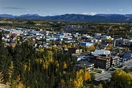 Whitehorse är den spektakulära och aktiva huvudstaden i Yukon, Kanada