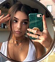 Arunya Guillot on Instagram: “cinnamon girl” | Mirror selfie poses ...