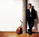 Oud virtuoso Simon Shaheen plays a concert that includes jazz and ...