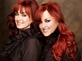 Naomi & Wynonna Judd Subject Of 'Icon' Music Legend Anthology Series In ...