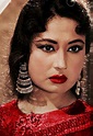 Meena kumari | Bollywood makeup, Most beautiful indian actress ...