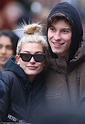 Hailey Baldwin hugs new beau Shawn Mendes in Canada | Daily Mail Online