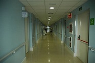 Hospital Palamós - Pasillo TAGS: arquitectura, hospitales, ingeniería ...