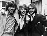 Robin Gibb, Member of the Bee Gees, Dies at 62 - The New York Times