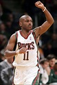 Earl Boykins, Cleveland native, lifts Bucks over Lakers - cleveland.com