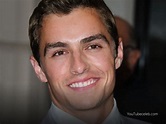 Dave Franco height: Is He The Tallest Franco Brother? Here's everything ...