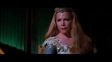 Oz The Great and Powerful Glinda vs Evanora - YouTube