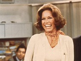 She Turned The World On With Her Smile: Mary Tyler Moore Dies At 80 ...