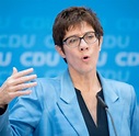 CDU: Kramp-Karrenbauer ruft CDU-Konservative zu Mitarbeit an ...