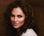 Amy Brenneman Biography - Facts, Childhood, Family Life & Achievements