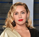 Miley Cyrus Profile, Affairs, Contacts, Boyfriend, Gallery, News, Hd ...