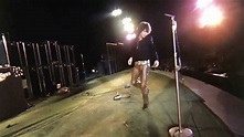 Jim Morrison bailando en el concierto de Hollywood Bowl 1968 - YouTube