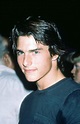 22 Throwback Photos of a Very Young and Handsome Tom Cruise in the ...