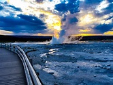 TOP 5 THINGS TO SEE IN YELLOWSTONE NATIONAL PARK - GoHikeTravel
