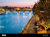 France, Paris, area listed as World Heritage by UNESCO, Parc des Rives ...