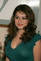Alia Shawkat (Actress) Wiki, Bio, Age, Height, Weight, Boyfriend, Net ...