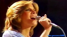 Debby Boone - You Light Up My Life (1977) - YouTube