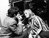 50 Years Ago: Paul McCartney Marries Linda Eastman And Breaks Hearts Of ...