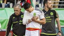 Alan Pulido confirmó la fractura de húmero y la baja de Copa Oro | Goal ...