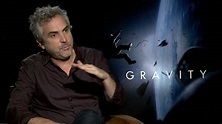 Gravity (2013) Exclusive Alfonso Cuarón Interview [HD] - YouTube