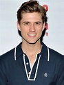 Aaron Tveit - AdoroCinema