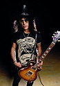 Slash photo gallery - high quality pics of Slash | ThePlace