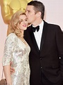 Ethan Hawke plants a smooch on his wife Ryan at the Academy Awards | Daily Mail Online