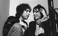 Muito antes do Nobel, Bob Dylan e Patti Smith fizeram turnê juntos nos ...