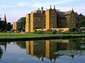 Broughton Castle forms backdrop to three nights of movies - Banbury FM