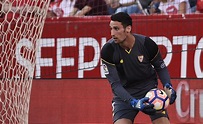 SERGIO RICO RENUEVA SU CONTRATO HASTA 2021 | Sevilla FC