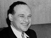 Benjamin Graham Biography - Facts, Childhood, Family Life ...