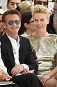 Charlize Theron e Sean Penn planejam se casar e adotar um filho
