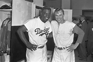 60 Moments: No. 31, Pee Wee Reese puts his arm around Jackie Robinson ...