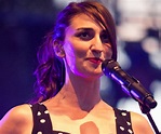 Sara Bareilles Biography - Facts, Childhood, Family Life & Achievements