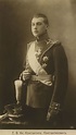 Príncipe Constantino Constantinovich em cerca de 1907. Ele está virado ...