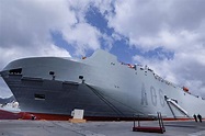 Así es Ysabel, el gran buque logístico del Ejército español que ya ...