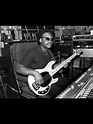 Bernard Edwards. One of the greatest! | Bernard edwards, Bass player ...