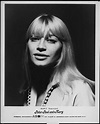 The Music Industry Remembers Mary Travers - American Songwriter