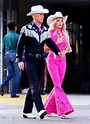 FOTO: Margot Robbie y Ryan Gosling lucen ropa vaquera para la película ...