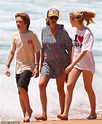 Julia Roberts, 54, shares it's 'thrilling' her two oldest children, 17 ...