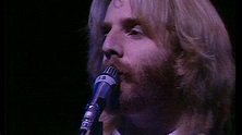 Andrew Gold, Lonely Boy singer-songwriter, dies aged 59 - BBC News