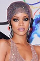 CFDA Awards Beauty Looks - Rihanna, Lupita Nyongo | Maquiagem rihanna ...