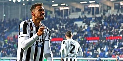 Danilo extends contract with Juventus