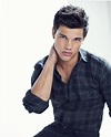 Celebrity Taylor Lautner - Weight, Height and Age