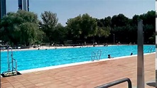 Piscina Polideportivo “Vicente del Bosque” (Madrid) - YouTube