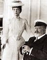 King Edward VII and Queen Alaxandra at Cowes, Isle of Wight - UK - 1907 ...