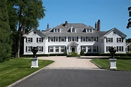 ‘The Money Pit’ Movie Mansion for Sale - The New York Times