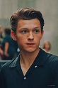 This dude is so handsome 💖 Tom Holland Peter Parker, Robert Downey Jr ...