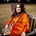 Before Adele, There Was Elliot: 40 Beautiful Pics of Mama Cass in the ...